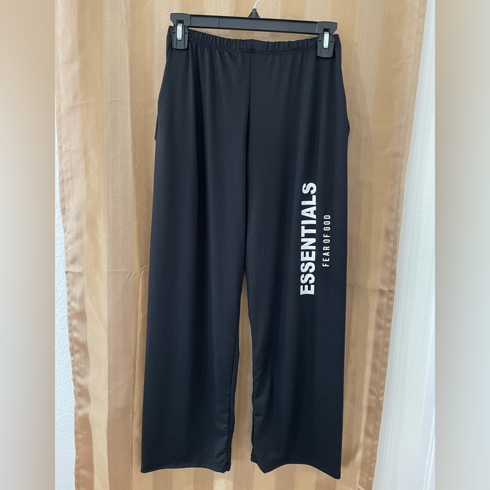 Essentials Top & Pants Set - Picture 5 of 7